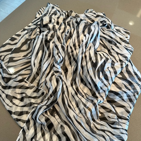 Zebra Swimwear Chiffon Printed Cover up Beach Sarong Pareo Bikini Swimsuit Wrap - Picture 6 of 8